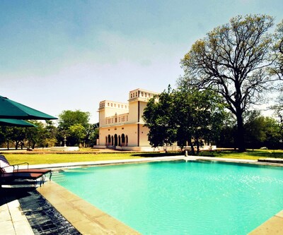 Hotel Bijay Niwas Palace
